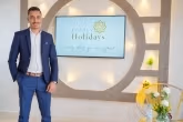 HOLIDAYS FAMILY