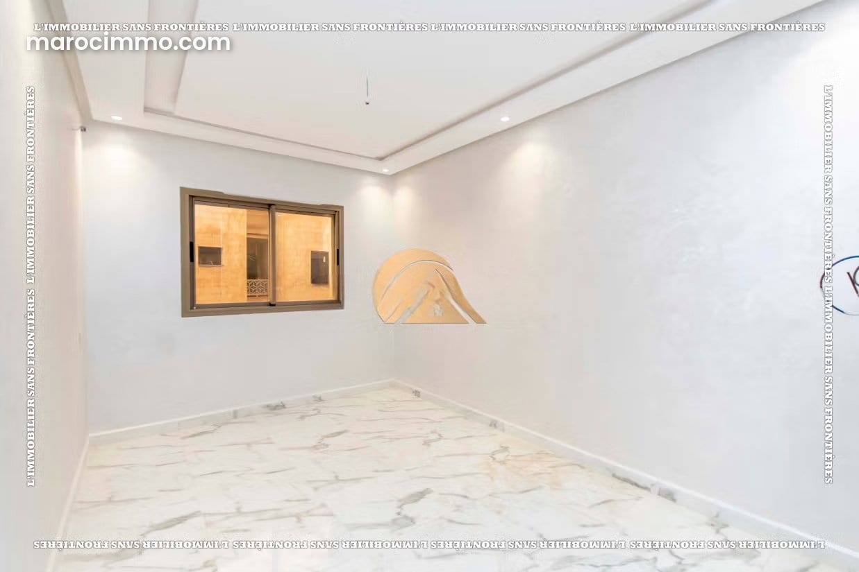 Studio de 45 m² avec balcon à Targa, photo 2 sur 9