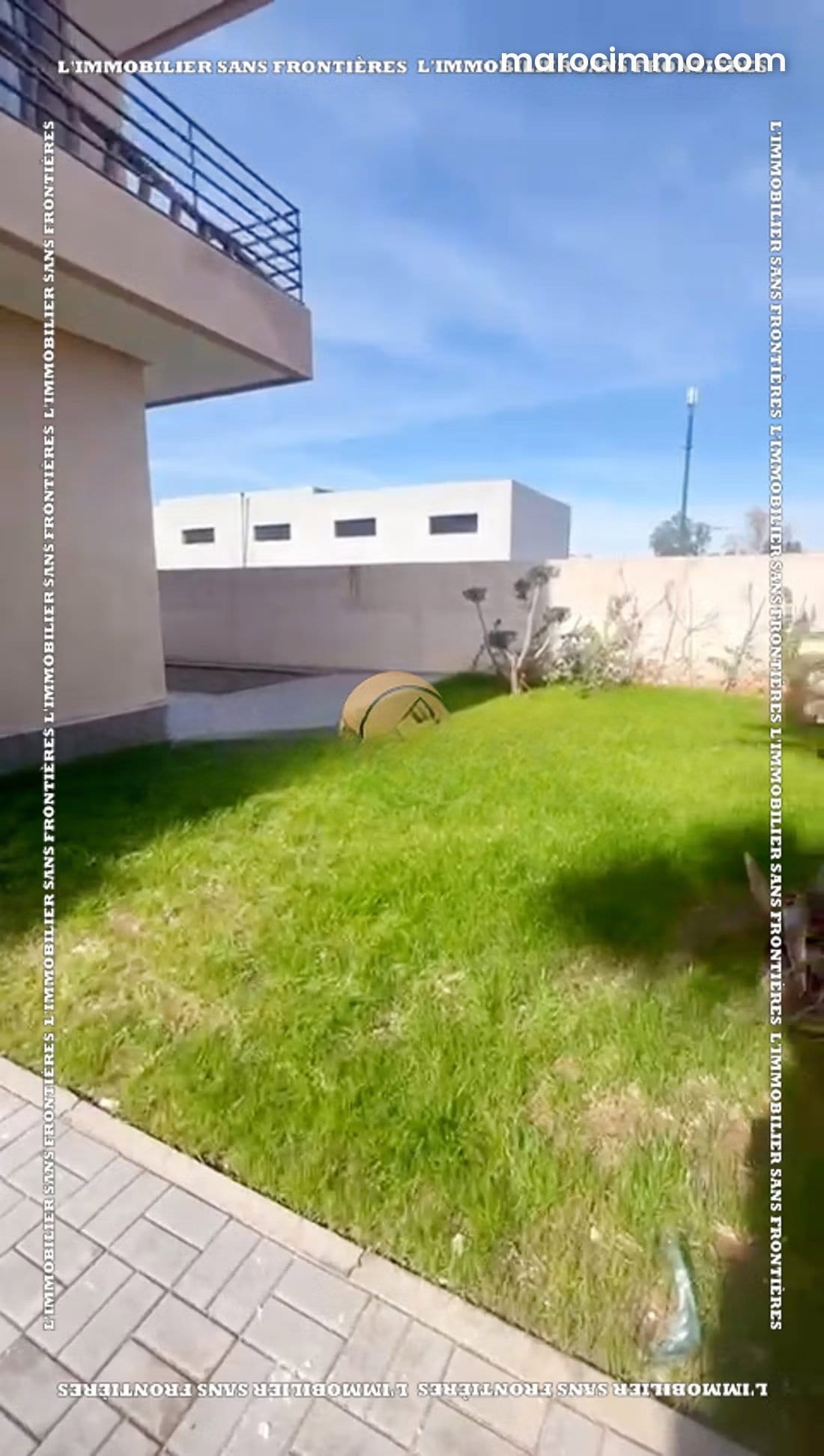 Villa R+1 avec piscine privée sur la route de Fès, photo 3 sur 26