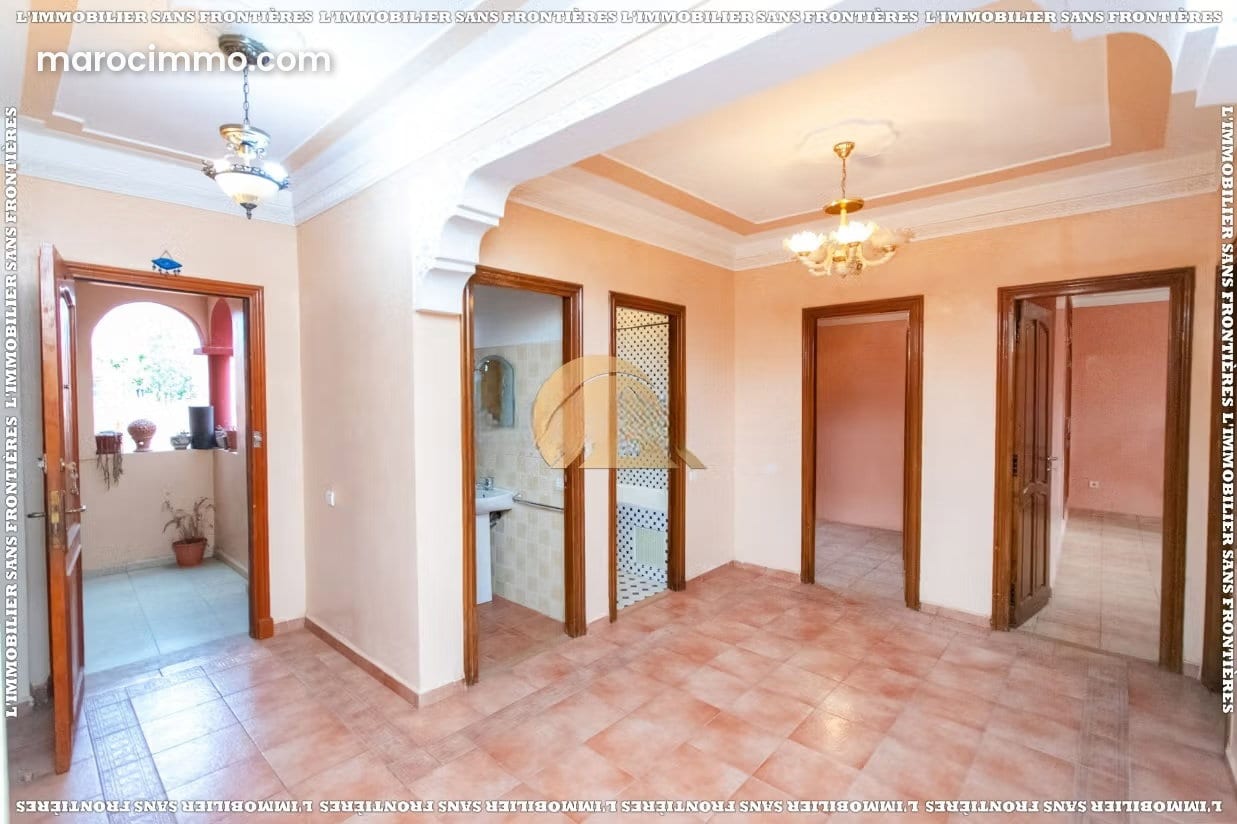 122 m² Apartment with Terrace in Najd, photo 3 of 15