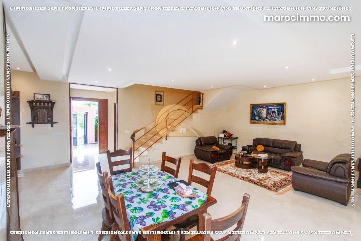 Villa de 400 m² avec jardin privé, Route d'Ourika, photo 4 sur 30