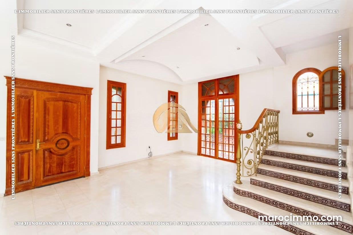 Villa with Pool and Garden in Targa, photo 5 of 30