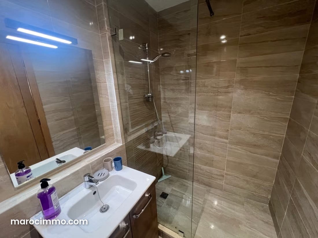 Appartement meublé de 55 m² avec terrasse, Route de Casablanca, photo 4 sur 14