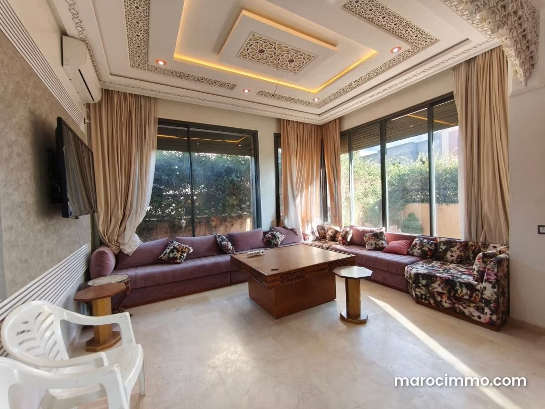 250 m² Villa with Swimming Pool on Ourika Road, photo 3 of 13