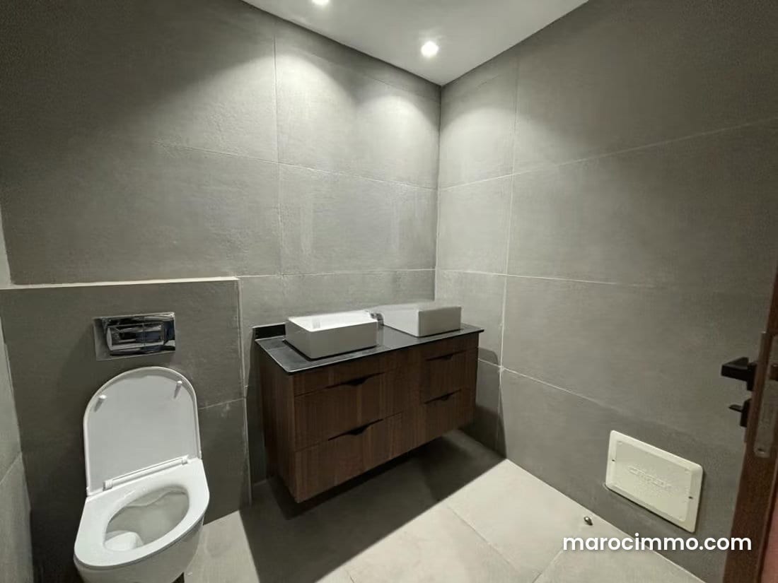 Location d'un appartement meublé 3 pièces à CFC, photo 4 sur 10