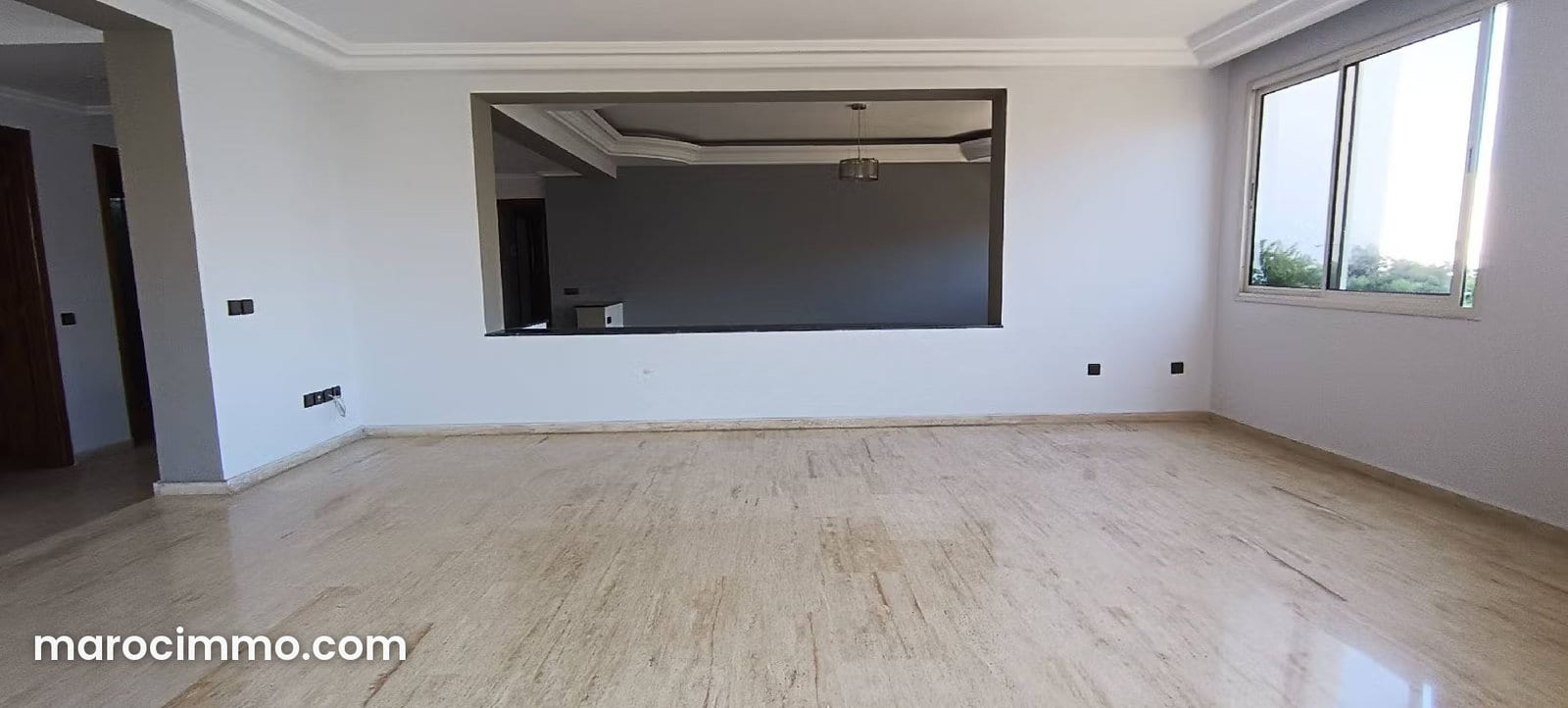 Spacieux appartement de 4 chambres à Racine, photo 2 sur 12