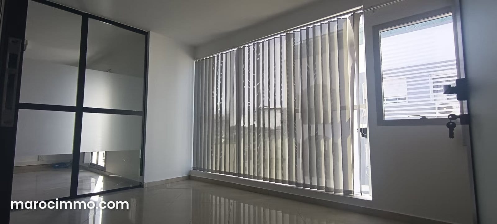 Bureau de 120 m² à louer à Racine, photo 4 sur 6
