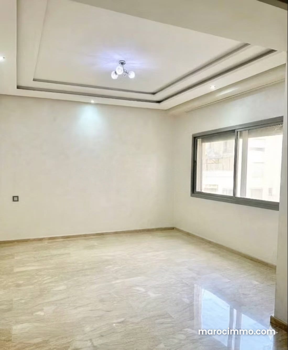 Appartement vide de 2 chambres à Bourgogne, photo 2 sur 6