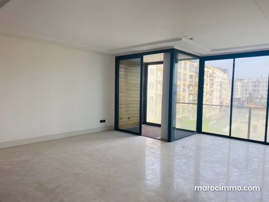 Piso de 120 m² con balcón en Maarif, foto 2 de 14