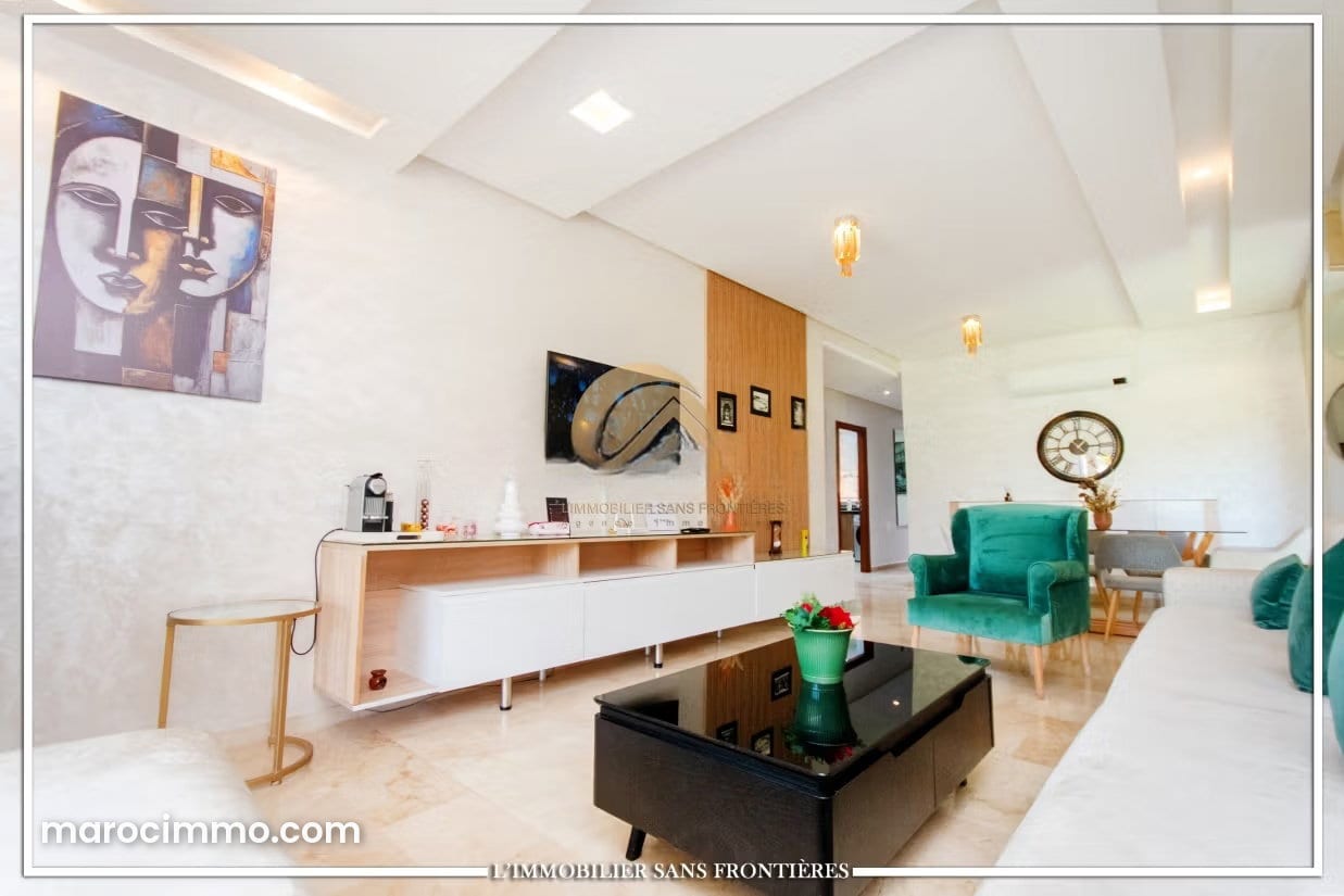 Furnished Garden-Level Apartment in Prestigia, photo 4 of 30