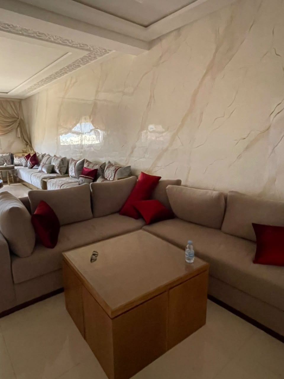 Appartement lumineux de 120 m² à Boujrah, 3 chambres, balcon et grand, photo 4 sur 21