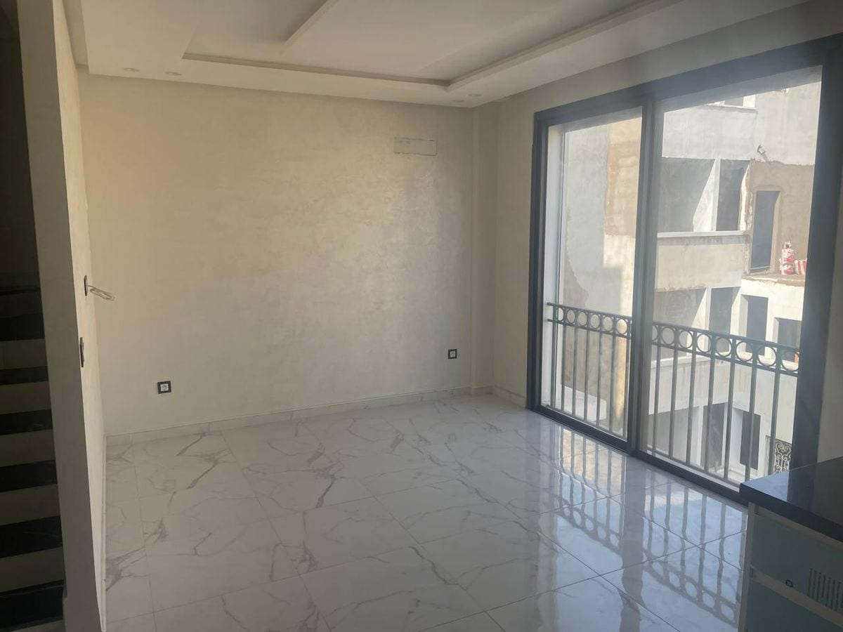Brand-New 71.50 m² Duplex – Mers Sultan, photo 4 of 12