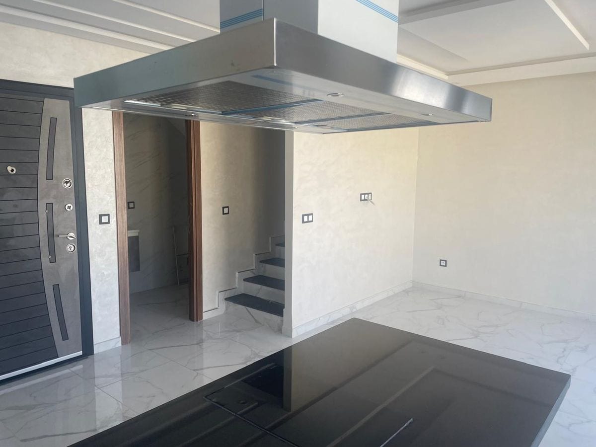 Brand-New 71.50 m² Duplex – Mers Sultan, photo 5 of 12