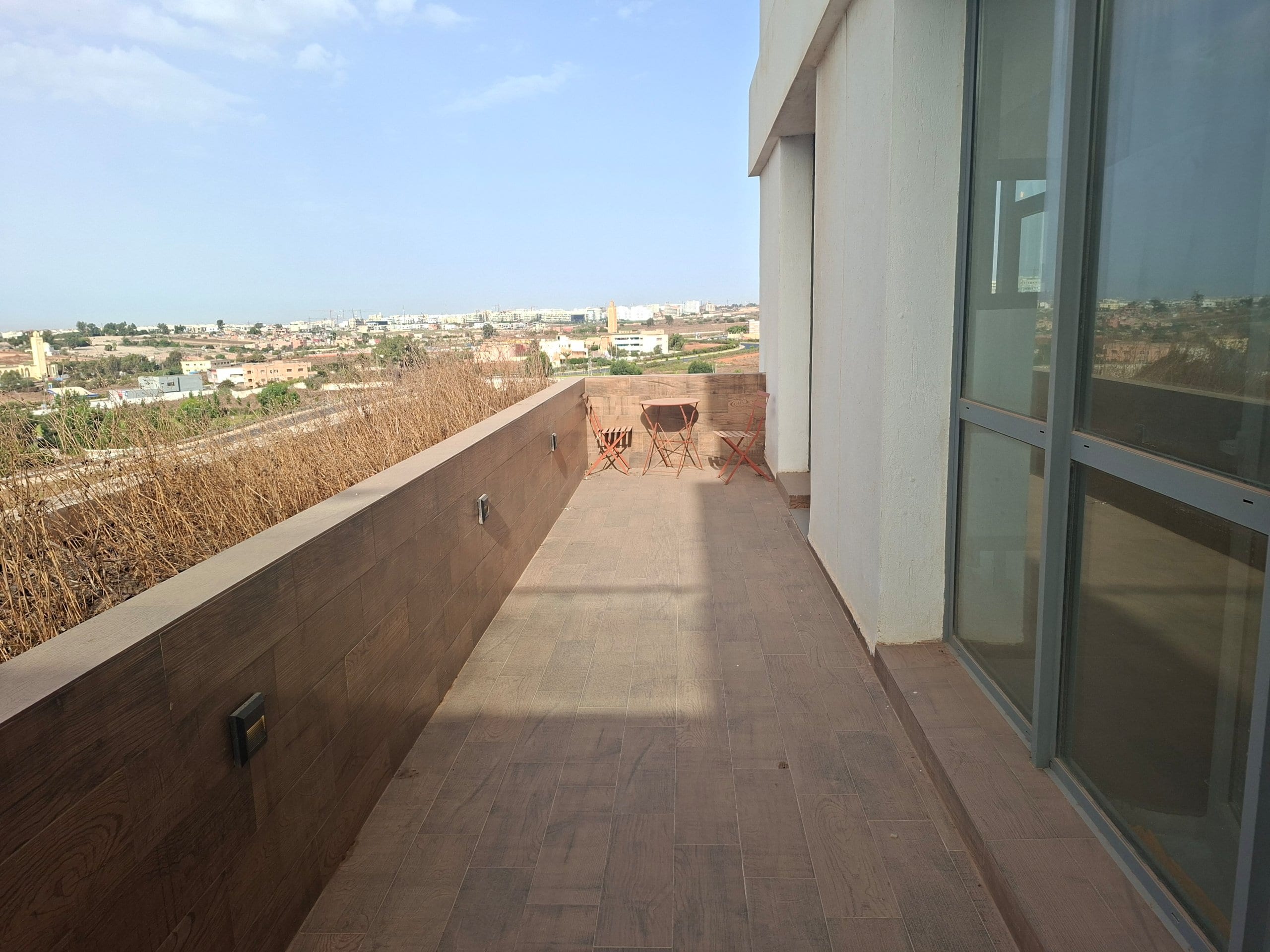 Bureau haut standing avec terrasse — Green Works Center Sidi Maarouf, photo 3 sur 6