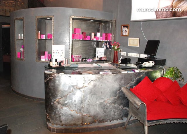 A vendre local cal 300 m2 mohammedia parc — 4