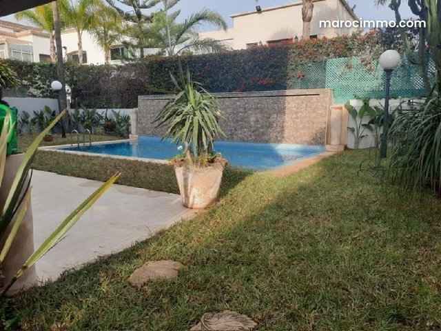 Beautiful Villa for Sale in California — 4