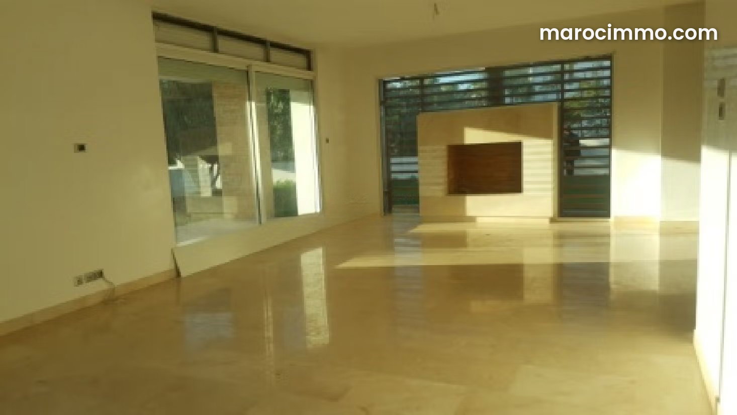 Villa 538 m² avec piscine à louer, Bouskoura centre — Bouskoura