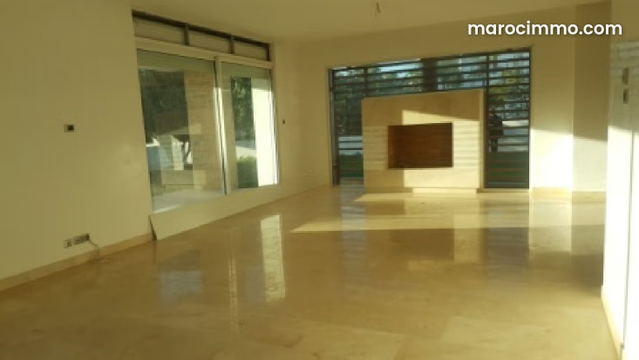 Villa à louer à la CGI Bouskoura — بوسكورة