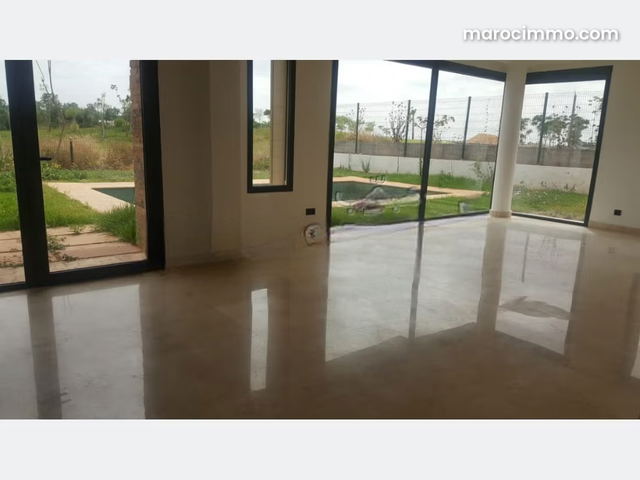 Charmante villa front golf à palmeraie bouskoura — Bouskoura