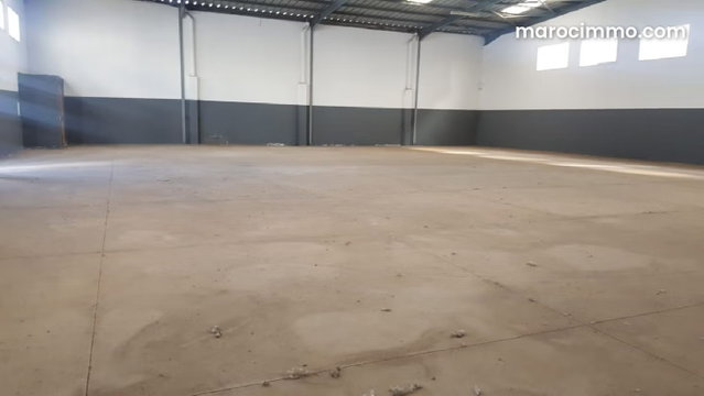 Location entrepôt à bouskoura — 2