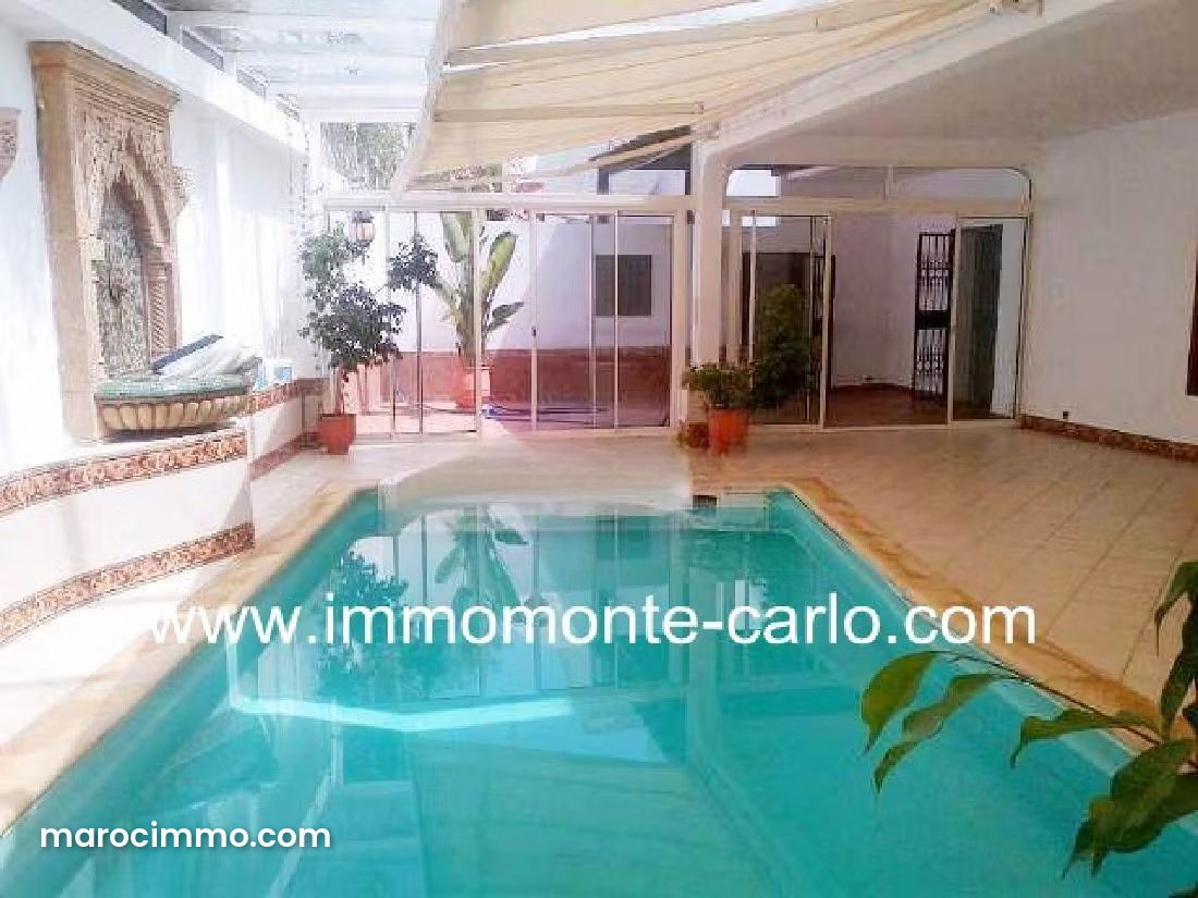 400 m² villa with swimming pool for rent in the Hassan district, Rabat — Rabat