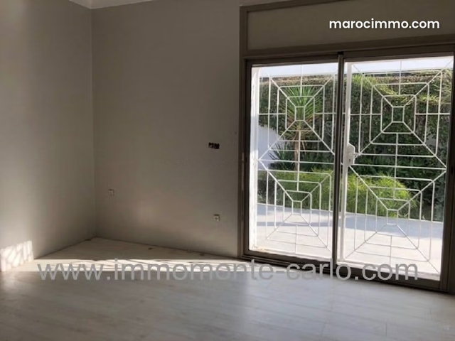 Location villa neuve Haut standing à Souissi Rabat — 2