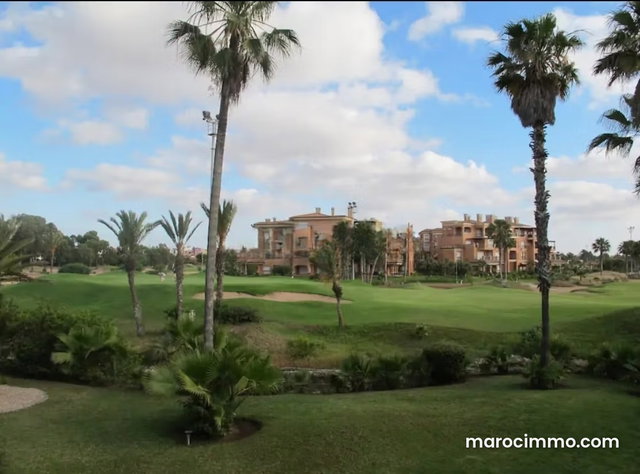 Luxurious Villa with Lake, Pool, and Golf Course View — 5