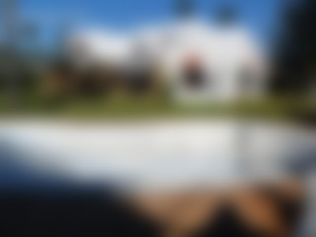 1,800 sqm Villa with Swimming Pool for Rent, Souissi, Rabat — Rabat