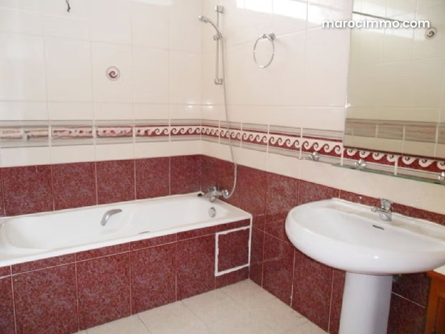 Beautiful villa with central heating, air conditioning, in — 5