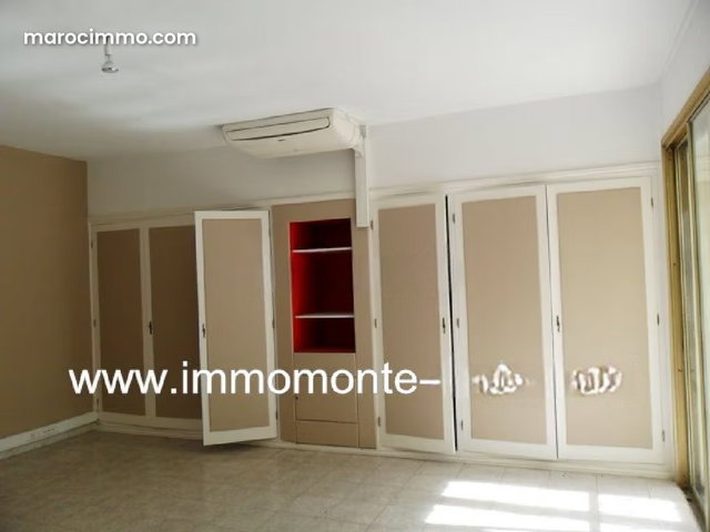 Villa for Rent in Souissi Quarter, Rabat — 5