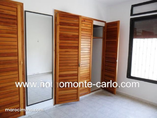 Villa for Rent in Souissi Quarter, Rabat — 4