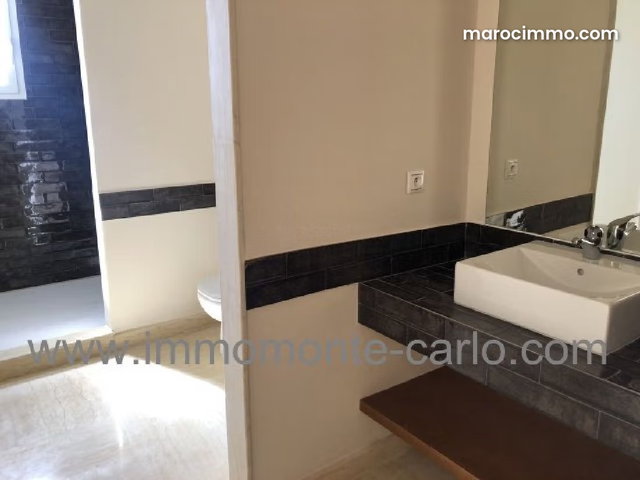 Luxury New Villa for Rent with Pool — 5