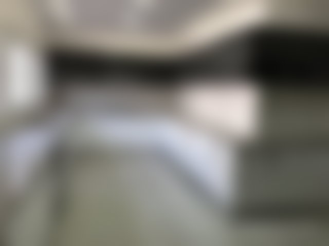 Villa 600 m² avec piscine et jardin arboré, Souissi, Rabat — 4