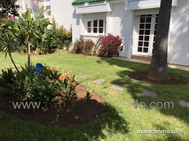 House for Rent with Central Heating and Pool at — 3