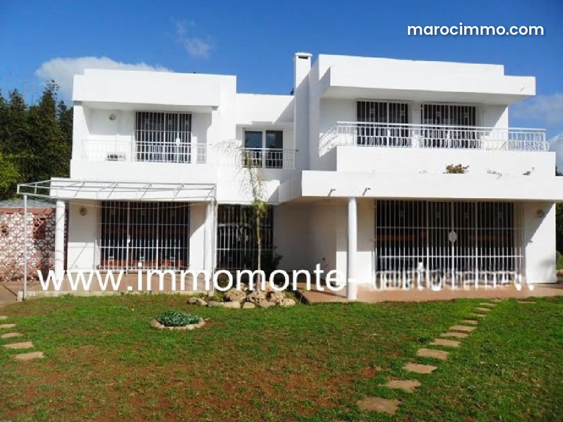 600 m² Office in a Villa with Garden, Souissi, Rabat — Rabat