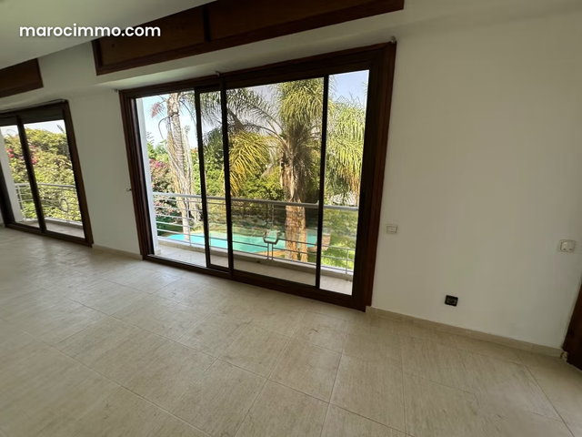 Très belle villa à louer à Rabat Souissi — 4