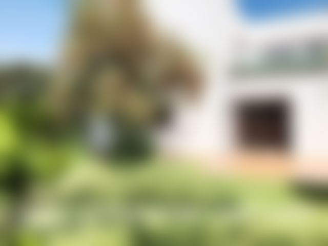 360 m² Villa with Mature Garden for Rent, Agdal, Rabat — Rabat