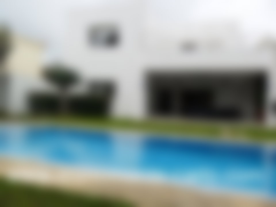 Villa meublée 450 m², piscine et jardin, Riyad, Rabat
