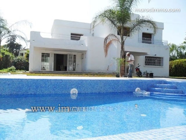 Villa for Rent in Souissi, Rabat with Heating and Pool — Rabat