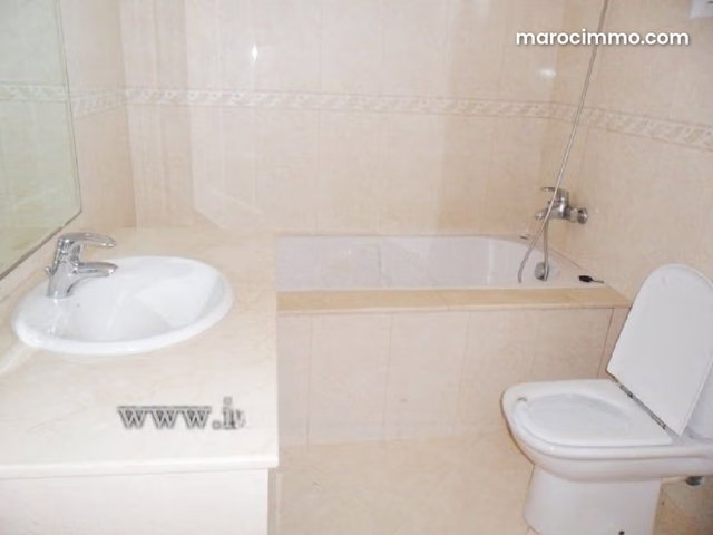 Villa for Rent in Souissi, Rabat with Heating and Pool — 4