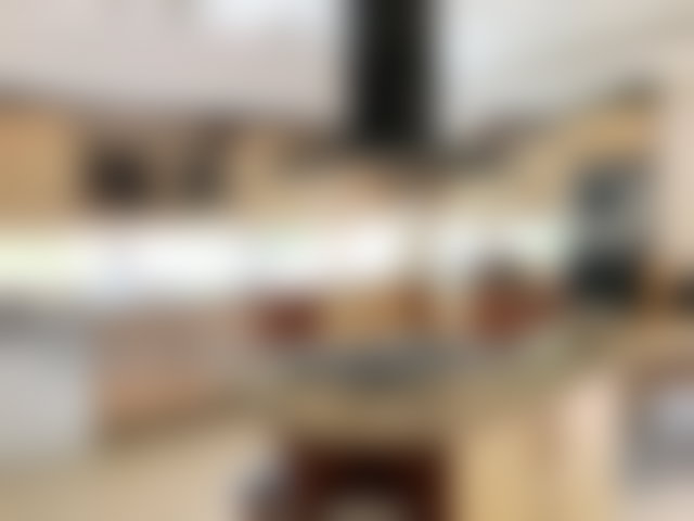Villa de luxe 665 m², piscine et jardin, Souissi Rabat — 3