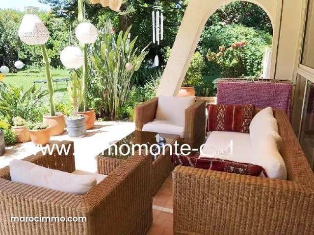 Beautiful villa with pool in Rabat — 2