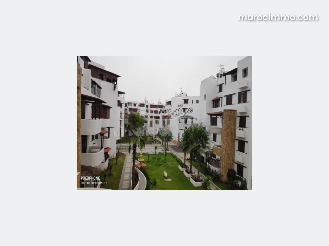 Appartement meublé avec piscine, Martil en bord de corniche — Martil