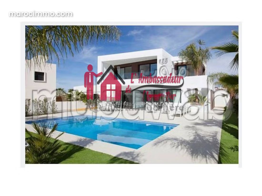 Villa 975 m² avec piscine et jardin, Longchamps, Casablanca — Casablanca