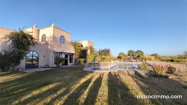 2.5 HA/ conçu PALAIS hotes/ COUP de FUSIL — 5