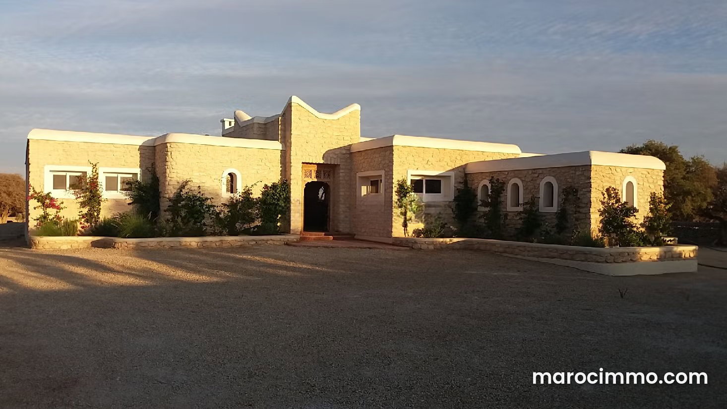 Villa en pierre, 6000 m² de terrain, Route d'Agadir, Essaouira — Essaouira