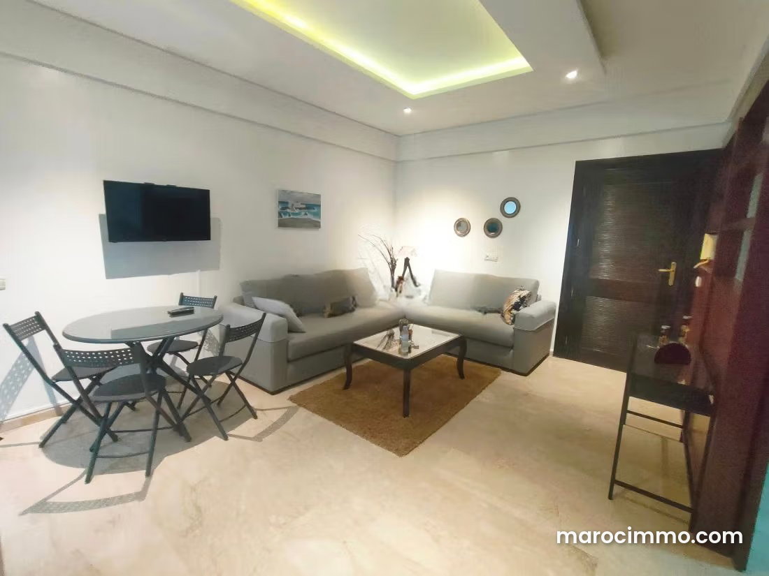 Furnished apartment with terrace for rent in Mers Sultan, Casablanca — Casablanca