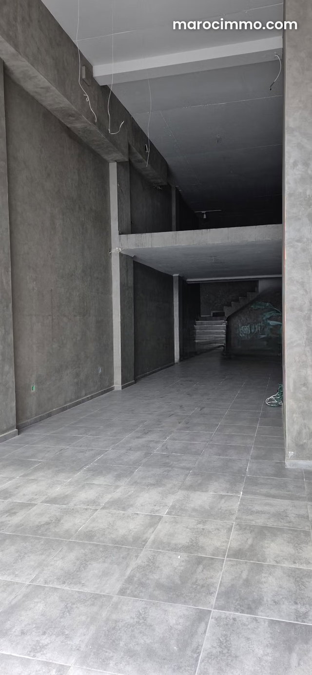Local à la location à maarif 200m2 — 4