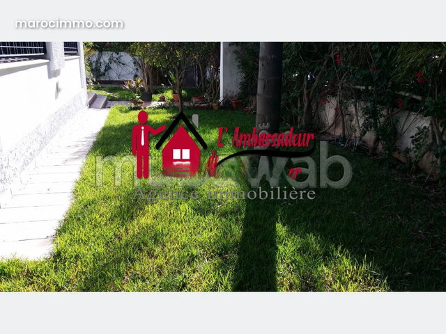 Villa de 589m² à EL MANAR A SAISIR — 2