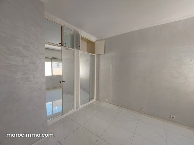 Appartement à louer avec Terrasse Maani Mers Sultan 4 Chambres 2 Sdb — 5